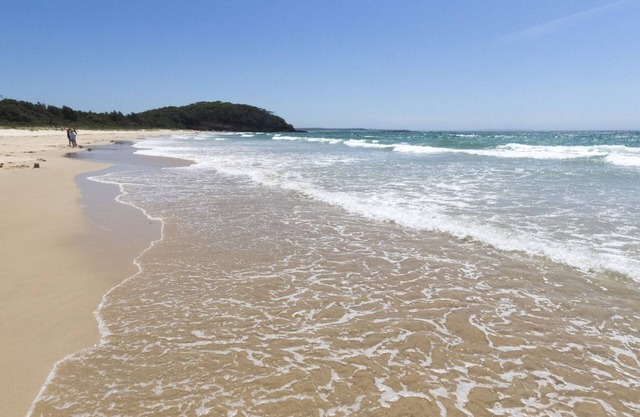 Adrift - Narrawallee/Mollymook