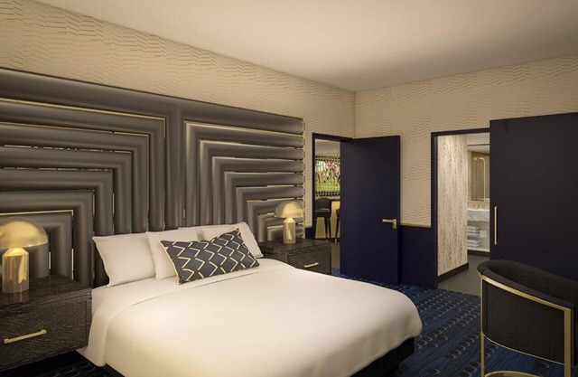 Adventure Awaits! Pools, Casino, Minutes to Attractions