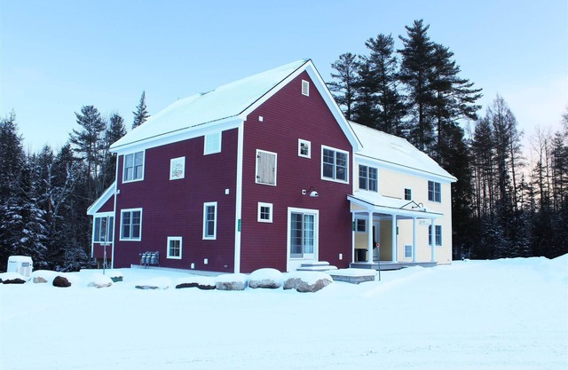 Adventurebrook, bike, ski & hike out your front door! 0.25 miles to lower lift!