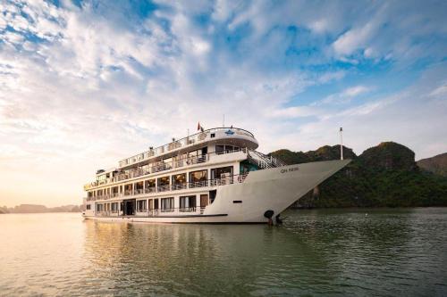 AE Cruise Halong Bay