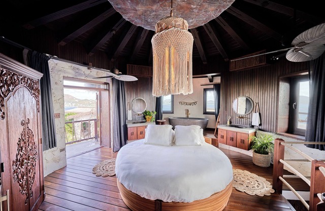 Aerial Dream Room