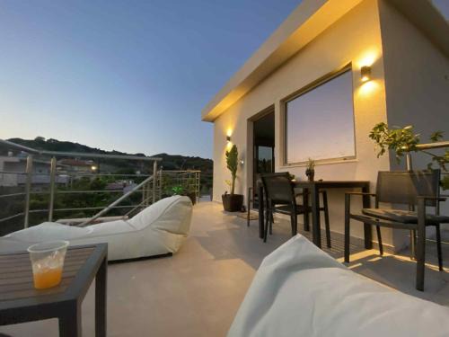 'Aetheria' Roof Resort