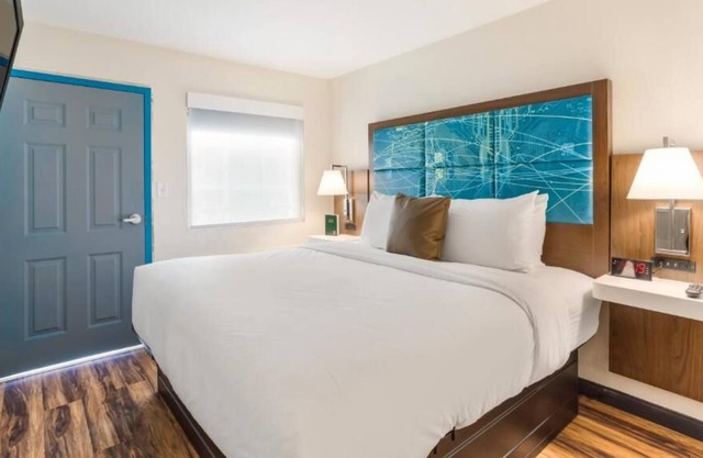 Affordability Meets Comfort! Free Onsite Parking and Outdoor Pool