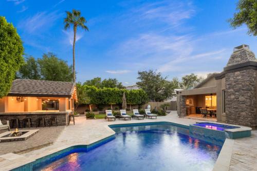 Agave - Paradise Valley Biltmore area luxury home and amazing pool family friendly