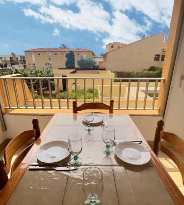 Agréable appartement avec piscine
