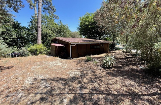 Agréable chalet en bois à 100M du lac