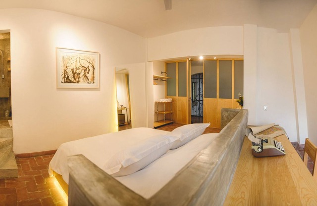 Agrado Guest House