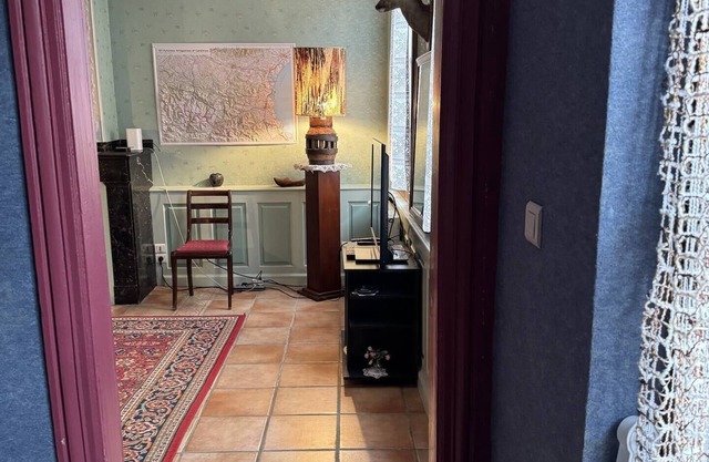 Air-conditioned City Center Apartment