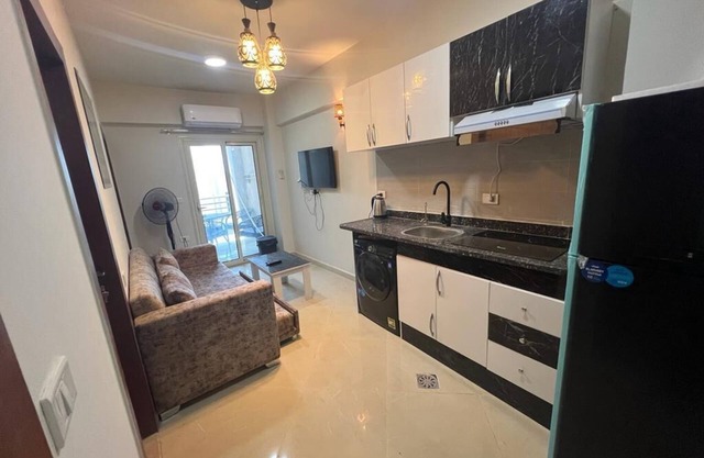 Airport 2-bedroom chalet with WiFi, AC Red Sea ,Hurghada