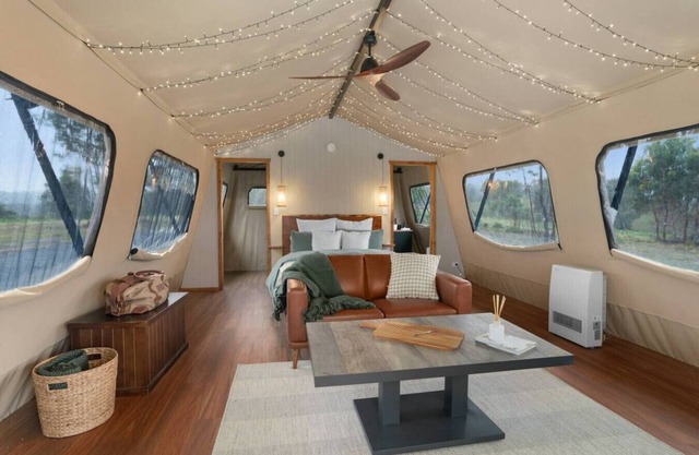 Akuna Estate - Adults Only Glamping (Wallaby)