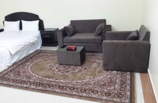 Al Eairy Furnished Apartments Hail 1