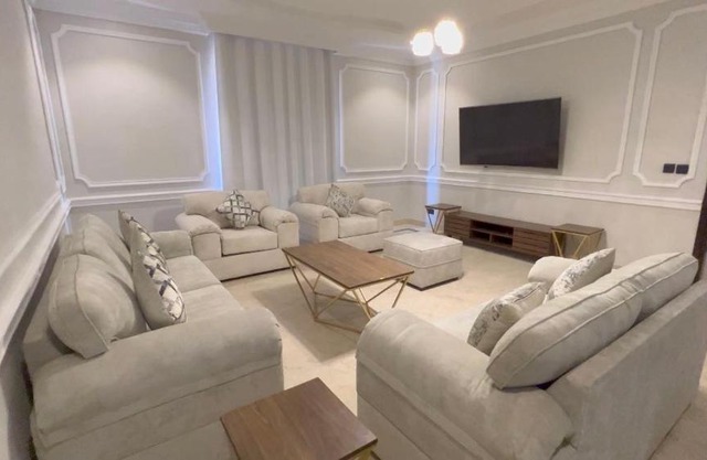 Al marina apartment