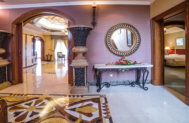Al Raha Beach Hotel Villas