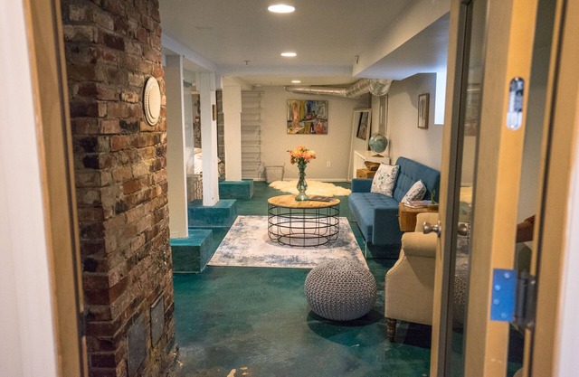 Alberta Street Hideaway - Located in the heart of Alberta Arts District!