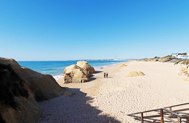 Albufeira Delight With Pool by Homing