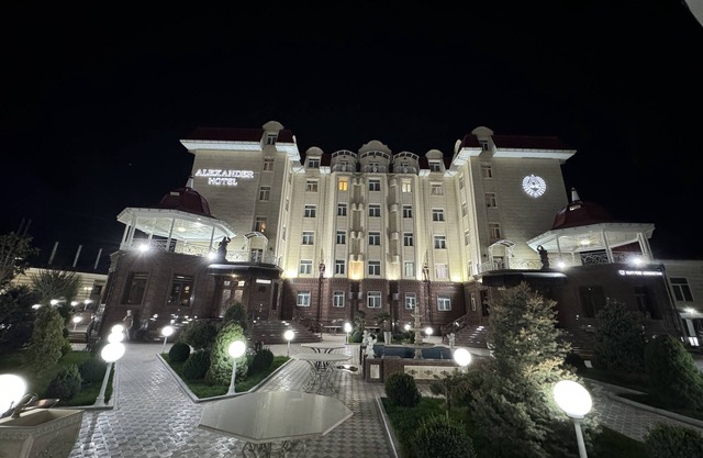 ALEXANDER HOTEL