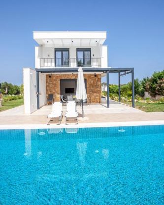 Alfie Luxury villa with private pool