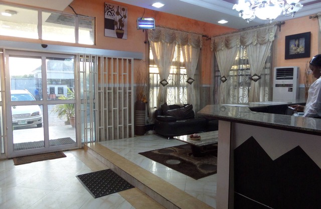 Alheri Suites
