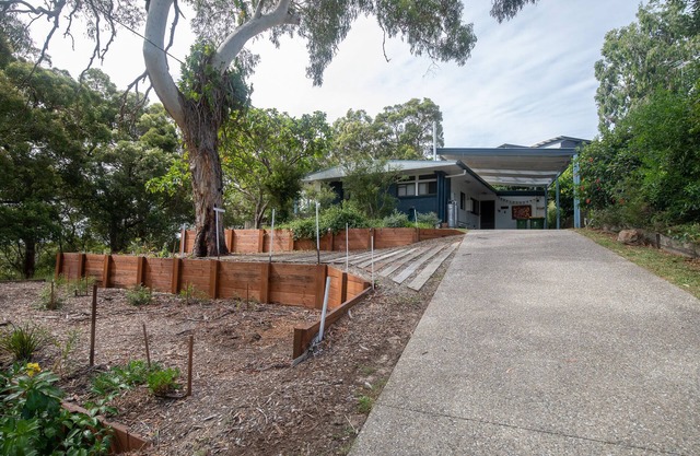 Allamanda Cottage - Pet Friendly