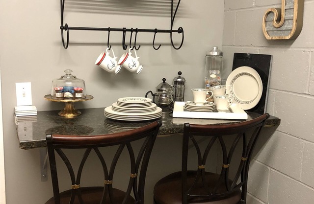 Alora Abode Studio near Furman University