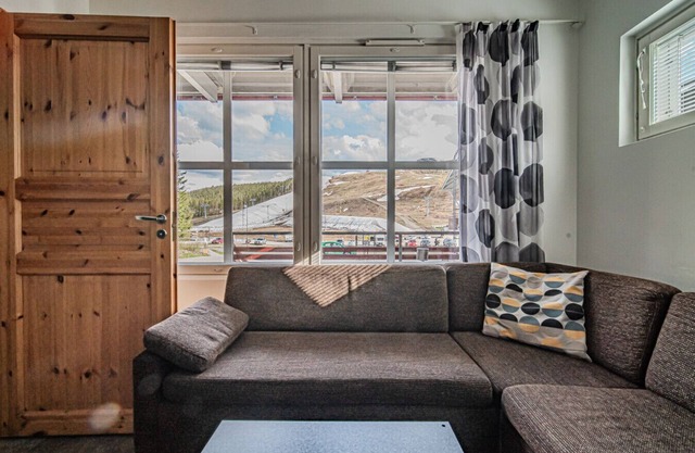 Alpine Kajo B1 ski-in/out by Aavalevi Holidays