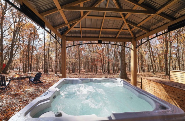 Alpine Lodge - Hot tub - Sauna - 3BD-2BA