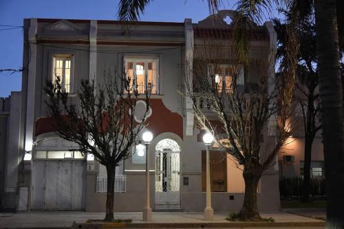 Altos Yrigoyen Hotel