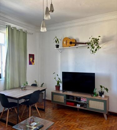 Alugo apartamento 1 quarto