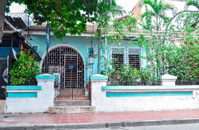Aluna Hostel B&B