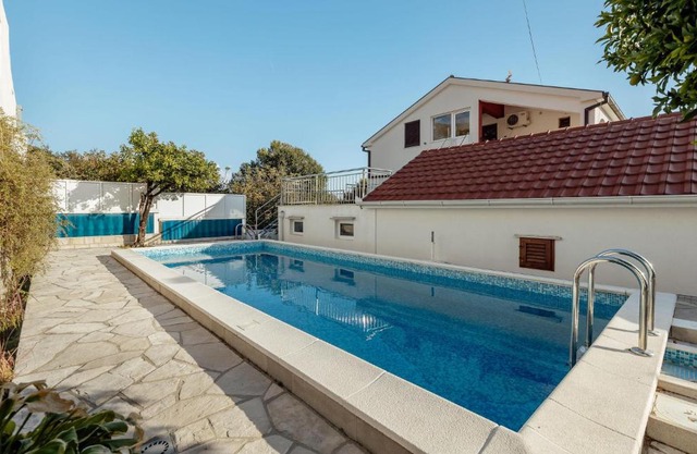 Amazing Apartment In Herceg Novi With Kitchen