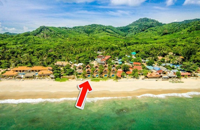Amazing Beachfront Villa