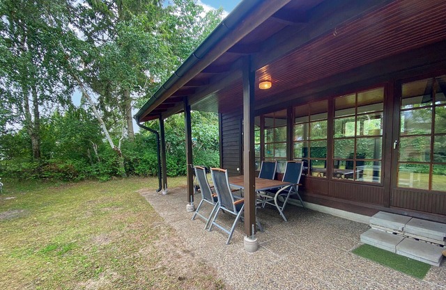 Amazing home in Löderup with kitchen