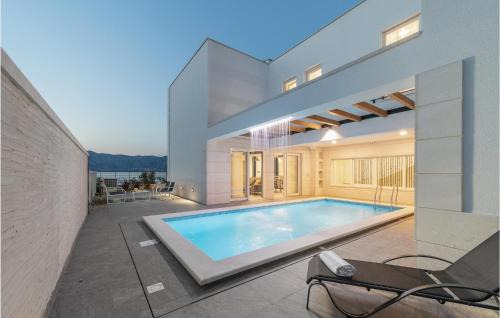 Amazing Home In Povlja