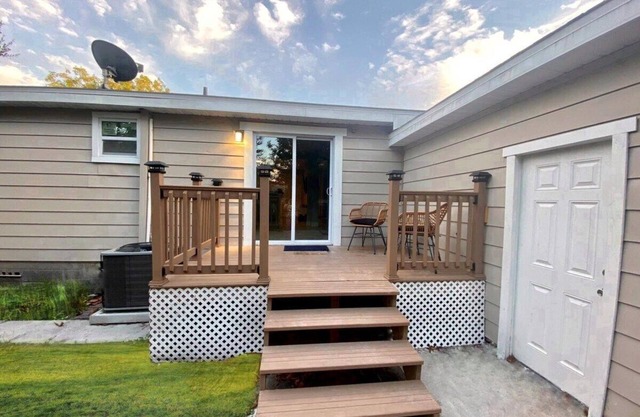 Amazing House relax Near Raymond Stadium