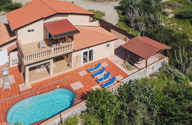 Amazing island View - Enjoy this spacious villa in a private setting