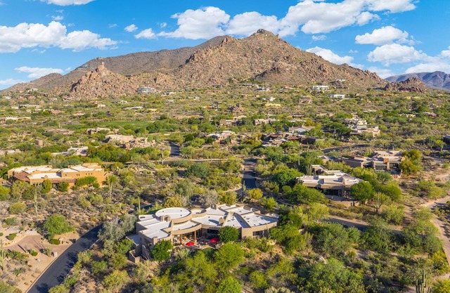 AMAZING LUXURY + PRIVACY! U WILL LOVE - Private Pool/Spa+GolfCart @the Boulders