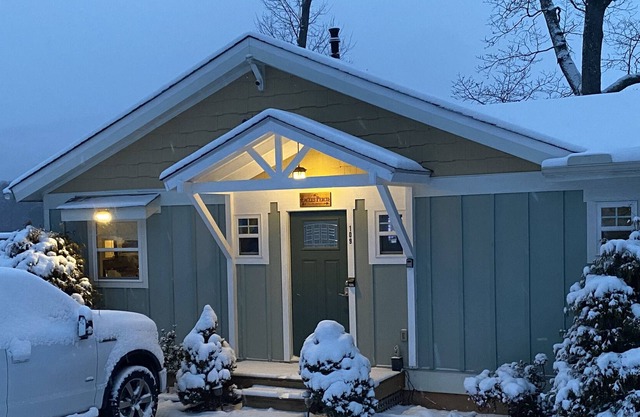 Amazing Mountain View Cottages - Pet Friendly