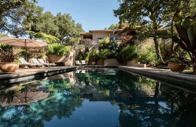 Amazing Villa, 50' Pool, Gorgeous Garden, Views
