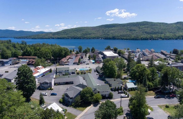 Americas Best Value Inn & Suites Lake George