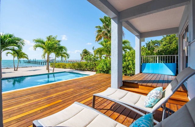 Anchors Aweigh: Stunning Oceanfront Views, Dockage, Private Pool, Tiki Hut, Spacious & Dog-Friendly!