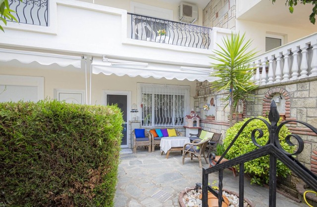 Angelino Maisonette by TravelPro Services