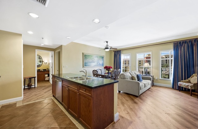 Angled Lake & Village View Retreat, Lake Las Vegas