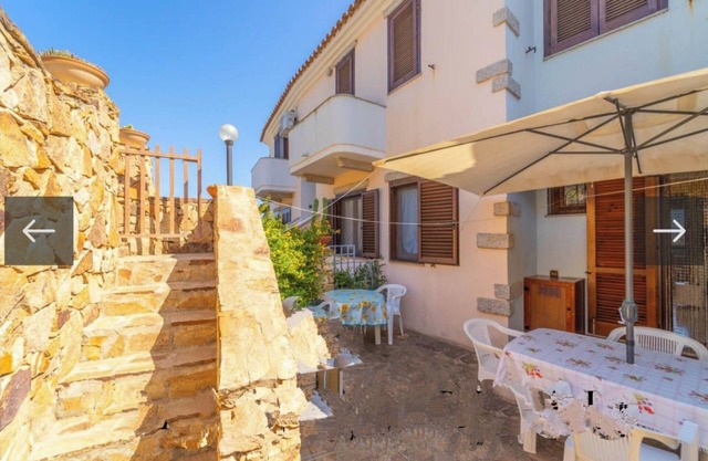 Anna, three-room apartment in Agrustos, with beautiful sea view, 1500 mt from the beaches