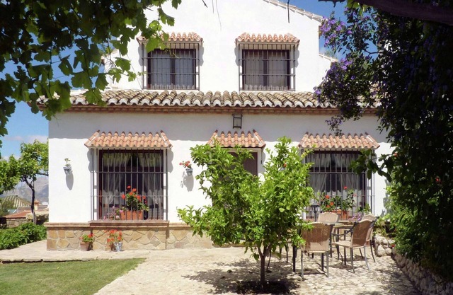Antequera Cottage with Pool Views