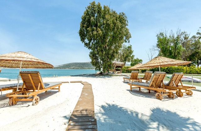 Antmare Hotel