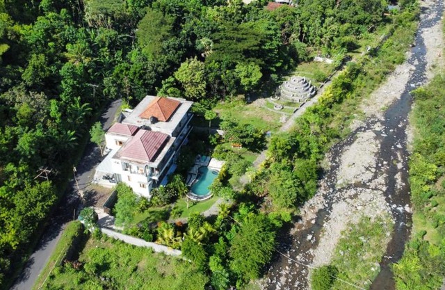 Anugerah Villas 2