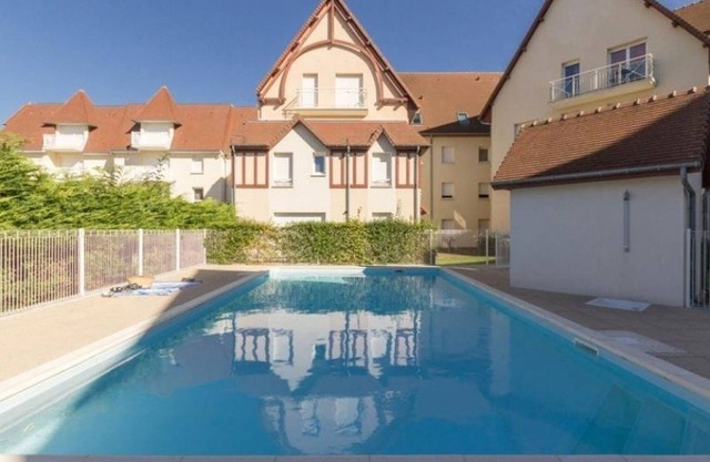 Apartment Merville-Franceville-Plage, 2 bedrooms, 6 persons