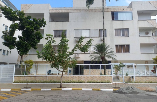 Apartment Guarujá Enseada 3 Bedrooms 08 Persons