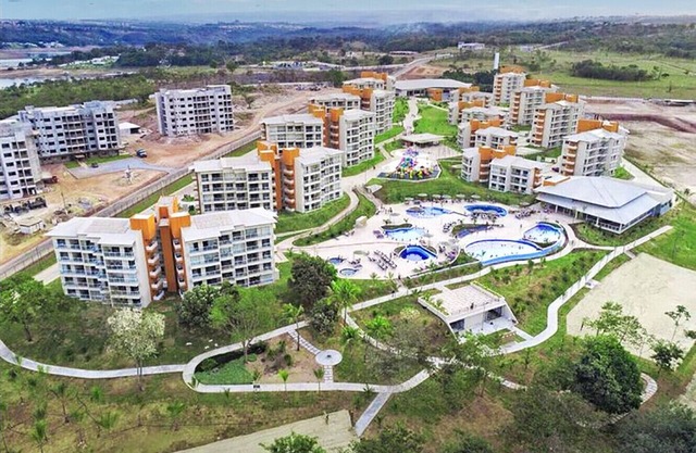 Apart-Hotel em resort c lazer em Caldas Novas