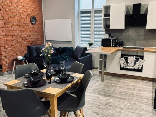 Apartament 87